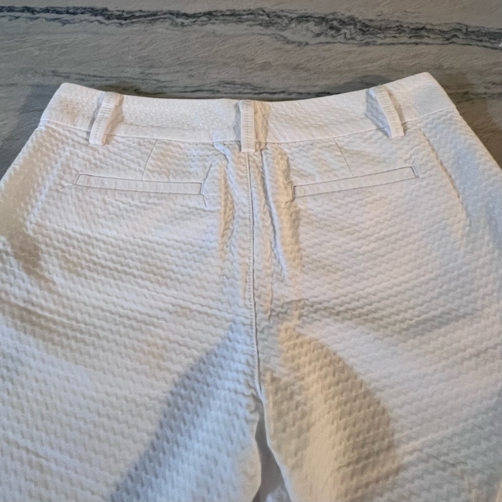 Lilly Pulitzer Jayne Short 7” - Picture 10 of 13